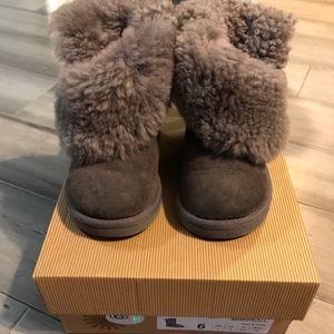 Kids boots